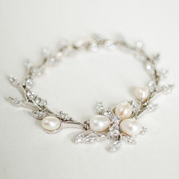 Freshwater Pearl Cubic Zirconia Bridal Bracelet, Gold, Silver or Rose Gold Color - Picture 1 of 5